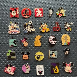 Disney Pin Lot of 25 – No Repeats